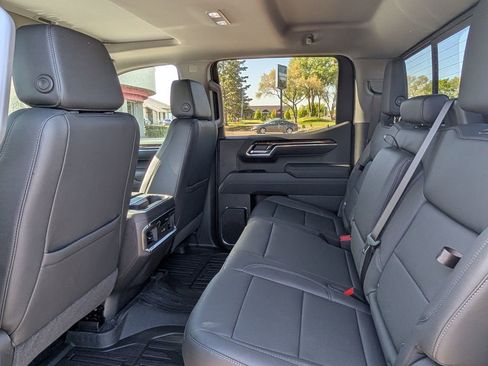 New 2026 GMC Sierra 1500 Elevation w/ Elevation Premium Package AWD/4WD image 31