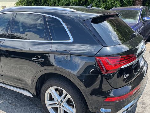 Used 2022 Audi Q5 e Premium w/ Convenience Package AWD/4WD image 6