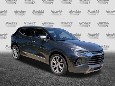 Used 2019 Chevrolet Blazer Premier w/ Sun and Wheels Package AWD/4WD image 2