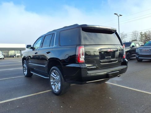 Used 2018 GMC Yukon SLT w/ Premium Edition image 9