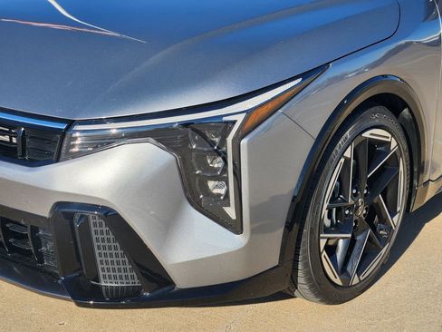 Used 2025 Kia K4 GT-Line image 13