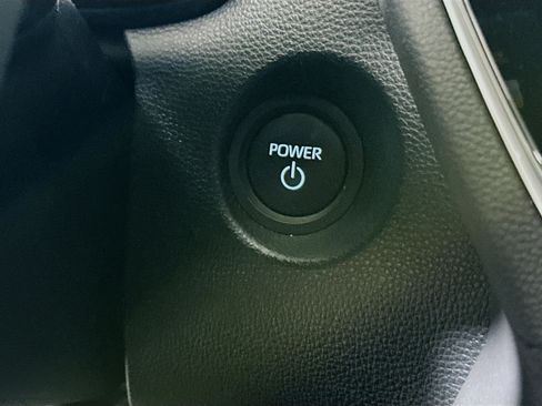 Used 2024 Toyota Corolla Cross AWD Hybrid image 20