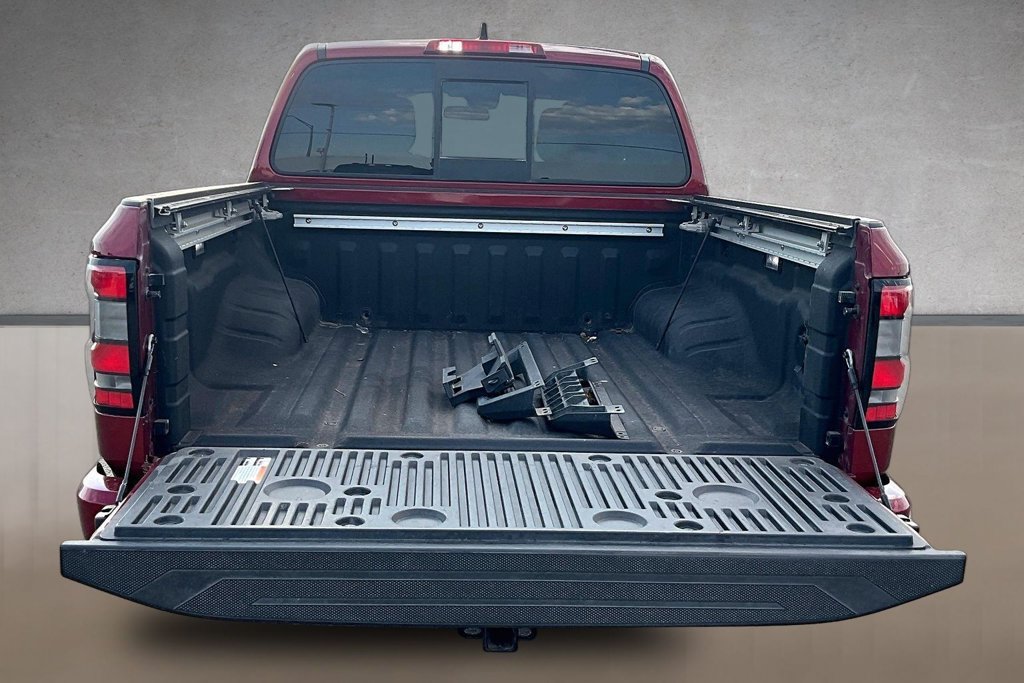 Used 2022 Nissan Frontier PRO-4X AWD/4WD image 25