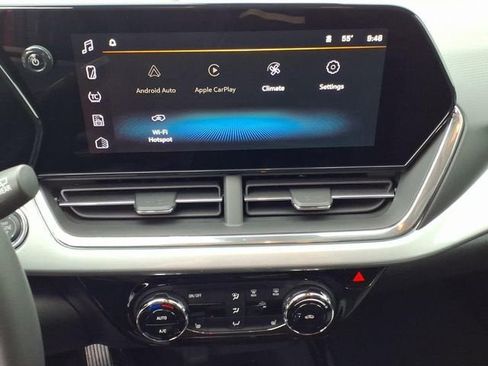 New 2026 Chevrolet Trax LT w/ Driver Confidence Package FWD image 9