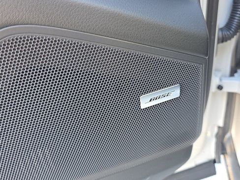 Certified 2025 Porsche Cayenne Coupe image 27