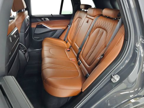 Used 2024 BMW X5 xDrive50e w/ Executive Package AWD/4WD image 41