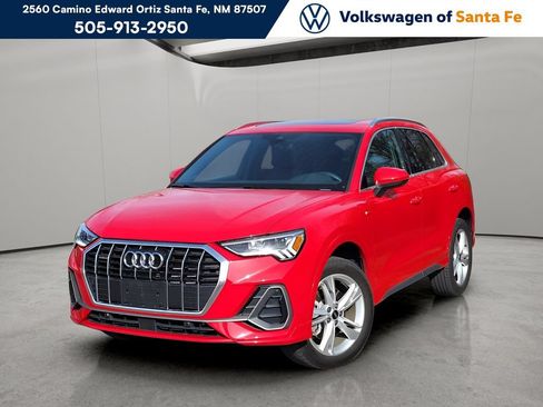 Used 2023 Audi Q3 2.0T Premium Plus w/ Premium Plus Package AWD/4WD image 1