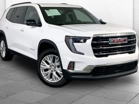 Used 2024 GMC Acadia Elevation AWD/4WD image 1