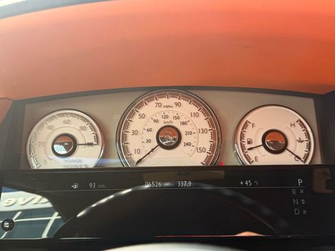 Used 2018 Rolls-Royce Dawn image 41