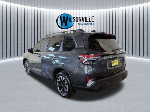 Certified 2025 Subaru Forester image 8