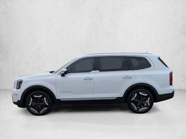 Used 2024 Kia Telluride S w/ S Sunroof Package FWD image 8