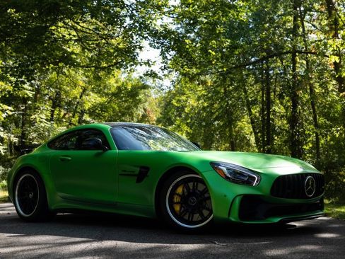 Used 2018 Mercedes-Benz AMG GT R image 7