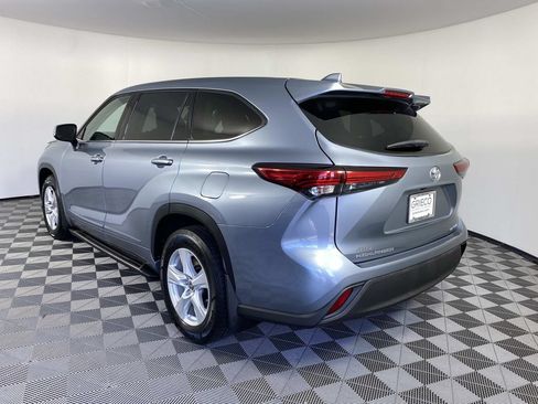Used 2020 Toyota Highlander LE w/ Protection Package #3 AWD/4WD image 6