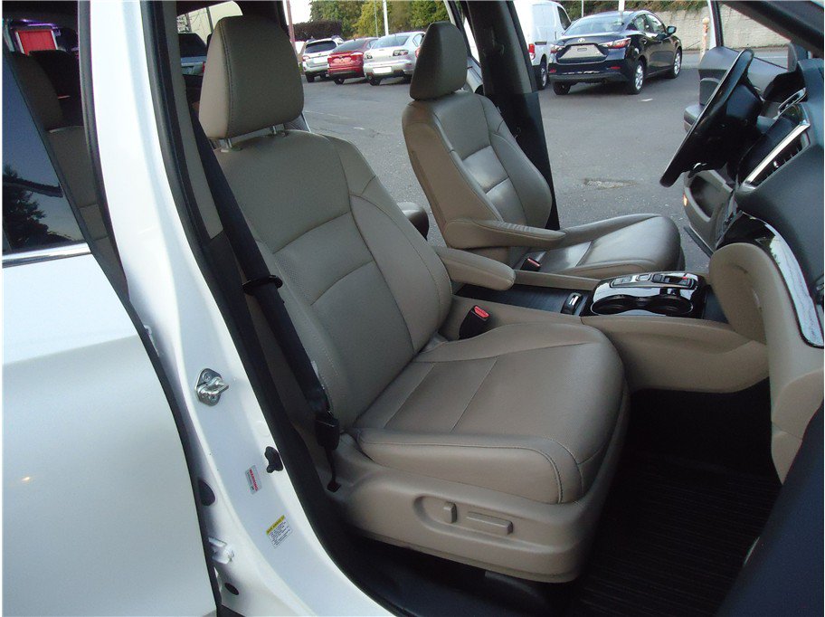 Used 2016 Honda Pilot Elite image 28