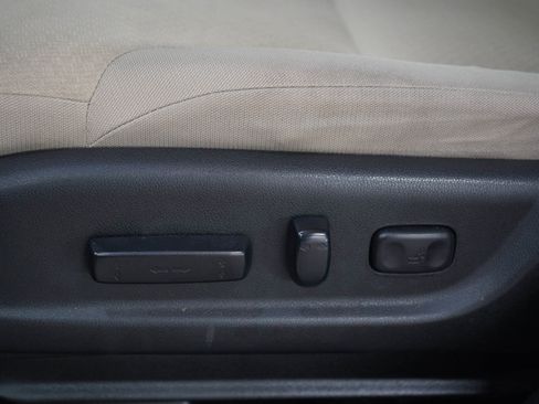 Used 2015 Honda CR-V EX image 25