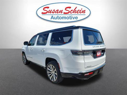 Used 2023 Jeep Grand Wagoneer Series II AWD/4WD image 25