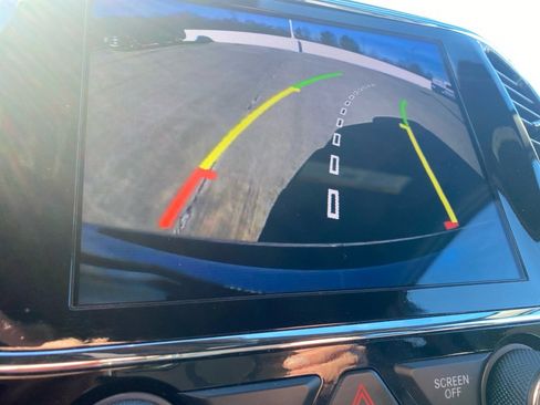 Used 2022 Jeep Grand Cherokee Limited image 22