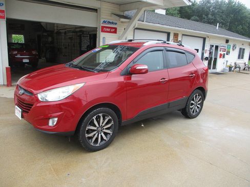 Used 2013 Hyundai Tucson GLS FWD image 11