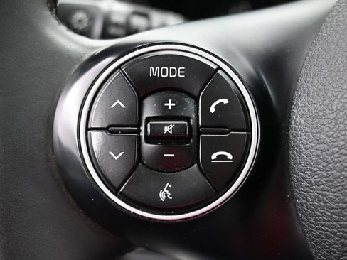 Used 2021 Kia Soul GT-Line FWD image 19