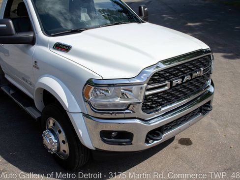 Used 2024 RAM 5500 4x4 Regular Cab image 11