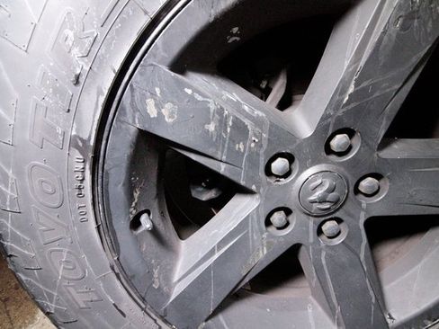 Used 2011 RAM 1500 Sport w/ Remote Start & Security Group image 60