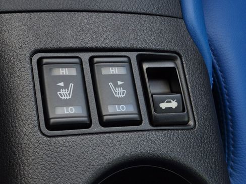 Used 2024 Nissan Z Performance w/ Floor Mat Package RWD image 27