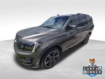 Used 2019 Ford Expedition Limited w/ Equipment Group 303A
