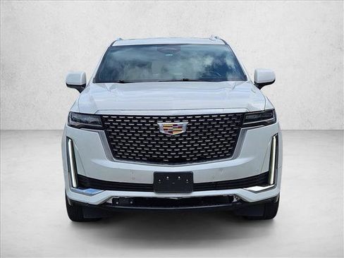 Used 2023 Cadillac Escalade Premium Luxury w/ Performance Package AWD/4WD image 2