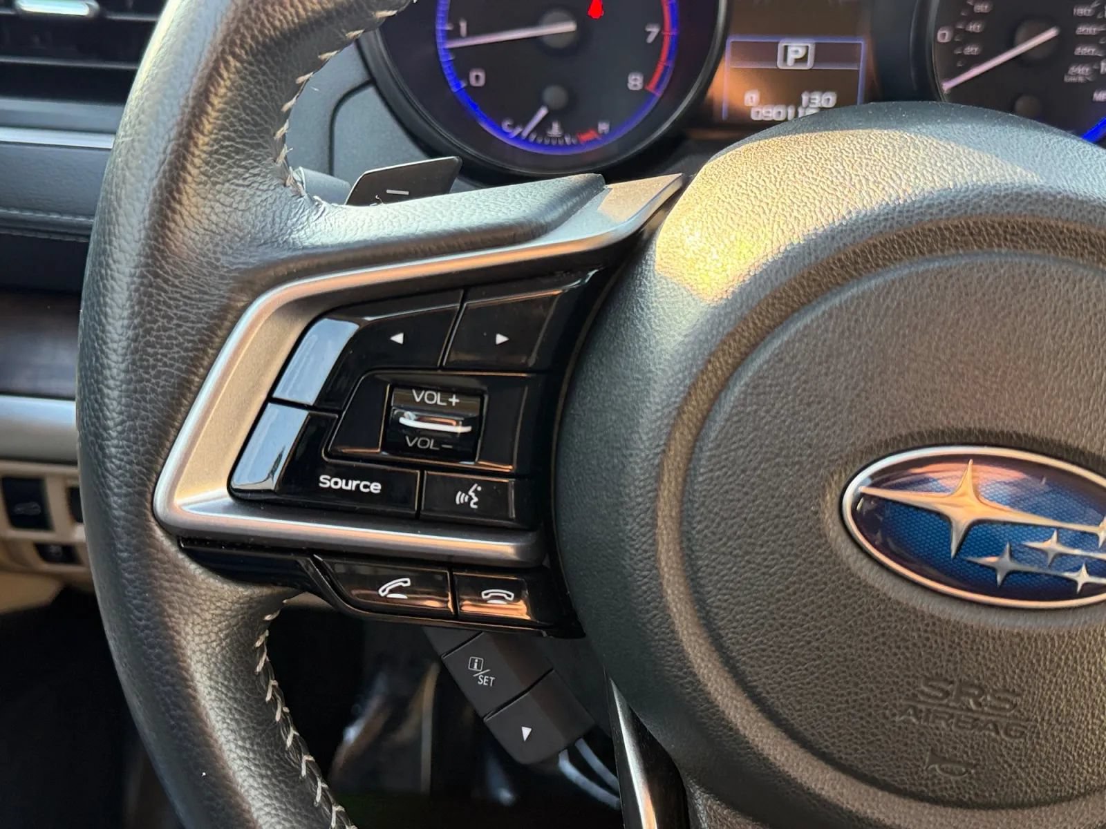 Used 2018 Subaru Outback 2.5i Limited AWD/4WD image 29