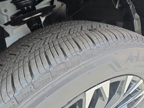 New 2026 Nissan Rogue Dark Armor AWD/4WD image 12