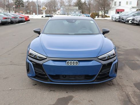 Used 2024 Audi RS e-tron GT image 2