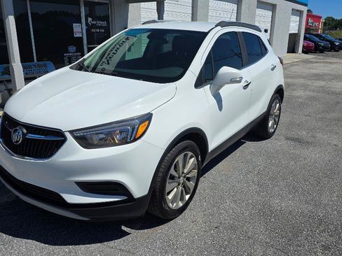 Used 2018 Buick Encore Preferred FWD image 2