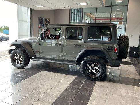 Used 2020 Jeep Wrangler Unlimited Rubicon AWD/4WD image 4