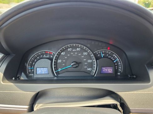 Used 2012 Toyota Camry LE FWD image 15