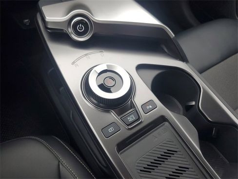 Certified 2022 Kia EV6 Light image 27