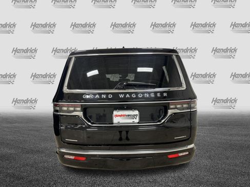 Used 2022 Jeep Grand Wagoneer Series II w/ Convenience Group III AWD/4WD image 9