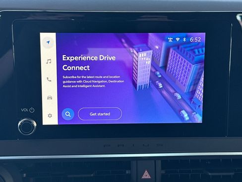 New 2026 Toyota Prius XLE image 17