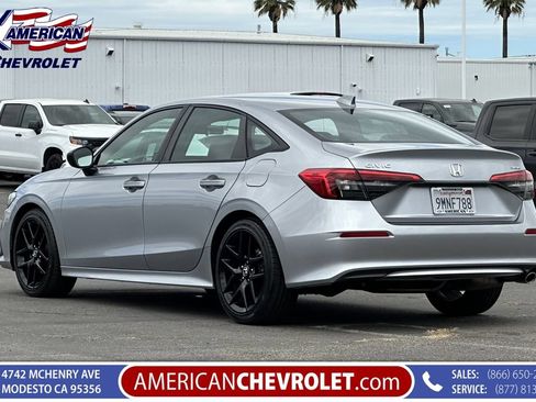Used 2024 Honda Civic Sport image 6