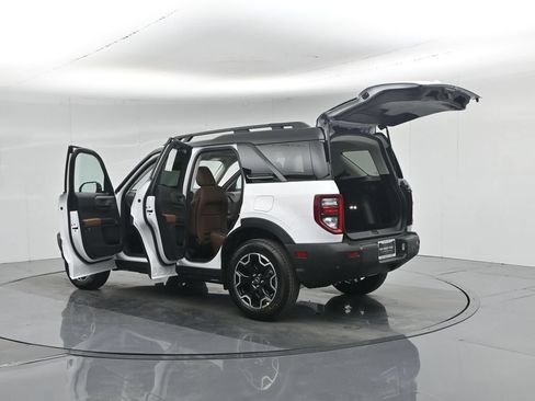 New 2026 Ford Bronco Sport Outer Banks AWD/4WD image 39
