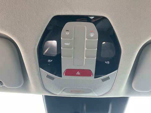 Used 2025 Kia K4 FWD image 11