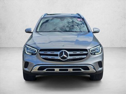 Used 2021 Mercedes-Benz GLC 300 image 2