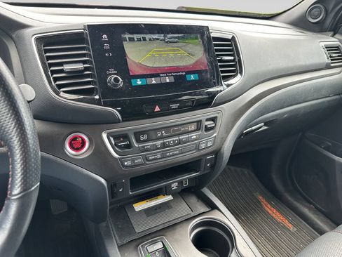 Used 2022 Honda Passport TrailSport image 10