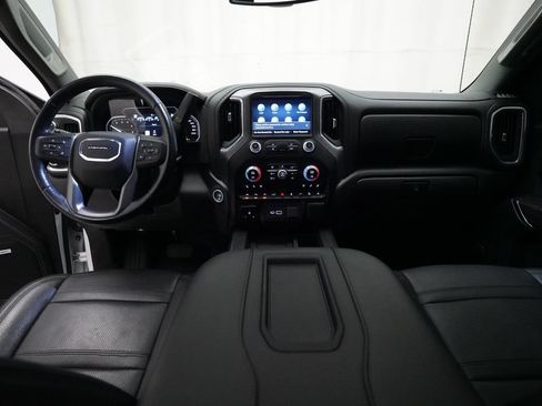 Used 2022 GMC Sierra 1500 Denali w/ Denali Premium Package AWD/4WD image 5