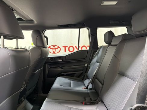 Used 2026 Toyota Land Cruiser w/ Premium Package AWD/4WD image 20
