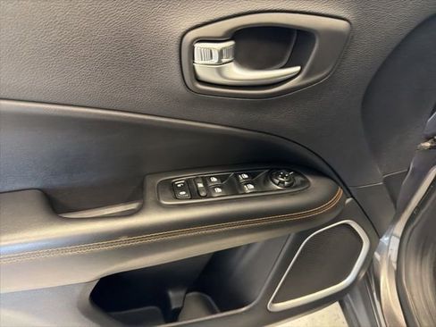 Used 2019 Jeep Compass Limited w/ Safety & Security Group AWD/4WD image 16