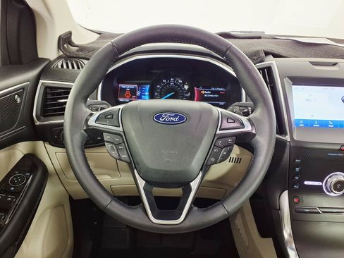 Used 2020 Ford Edge Titanium w/ Cargo Accessory Package AWD/4WD image 15