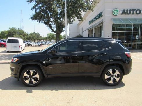 Used 2018 Jeep Compass Latitude w/ Popular Equipment Group image 14