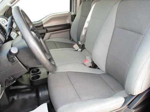 Used 2018 Ford F150 XL w/ Equipment Group 101A Mid AWD/4WD image 17