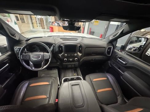 Certified 2021 GMC Sierra 2500 AT4 w/ AT4 Premium Plus Package image 14