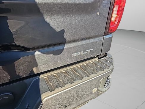 Used 2021 GMC Sierra 1500 SLT w/ SLT Premium Plus Package image 19